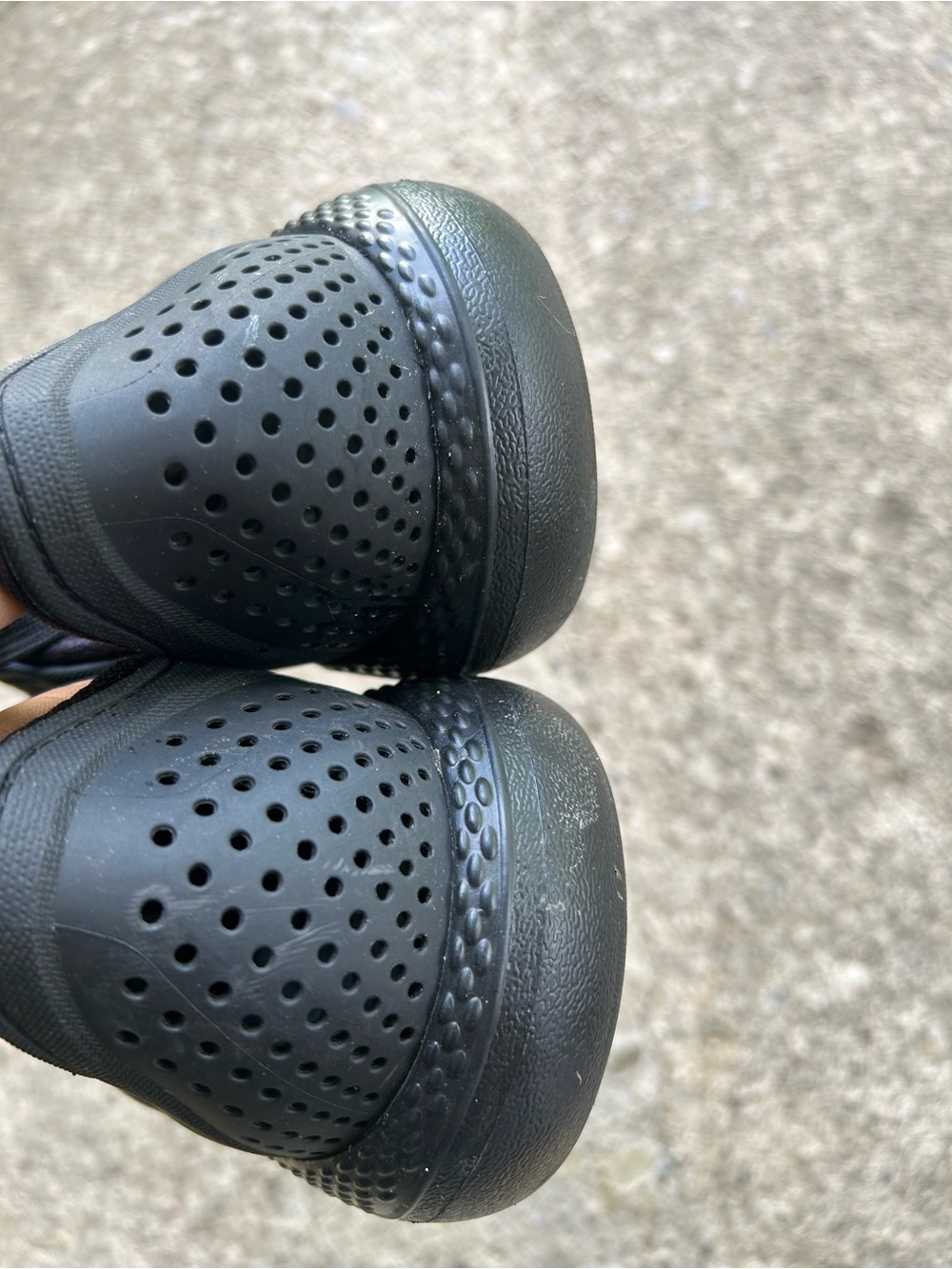 CROCS Men's Black Perforated Casual Sneakers Sz 13 - Picture 3 of 9
